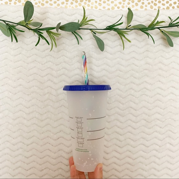 Starbucks Confetti Cup | Summer 2020 - Picture 3 of 4